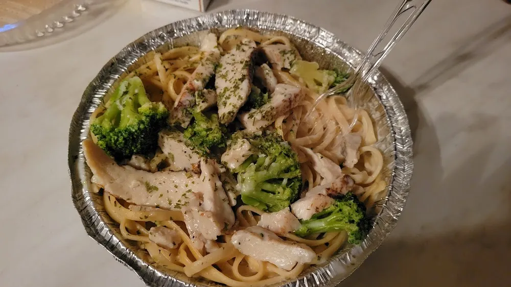 Chicken Broccoli Alfredo